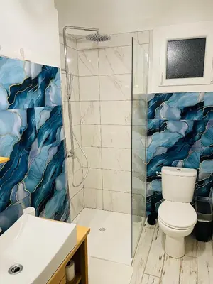 Salle de bains dans l'établissement Appartement fonctionnel