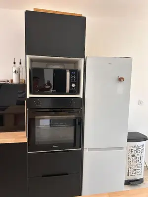 Cuisine ou kitchenette dans l'établissement Maison de Saint-Denis-en-Bugey