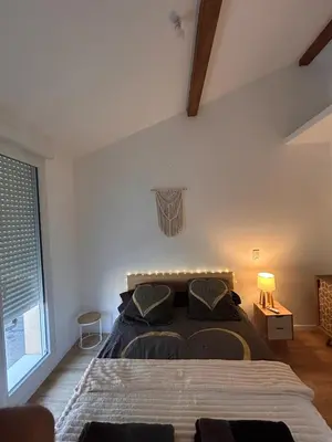 Un ou plusieurs lits dans un hébergement de l'établissement Maison de Saint-Denis-en-Bugey
