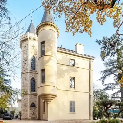Appartement 4 Chambres entre Histoire et Confort Château cœur Métropole Lyon