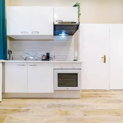 Large bright loft 6 people near Saxe-Gambetta