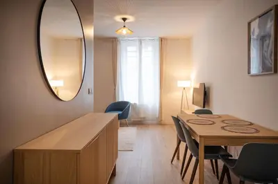 Plan de l'établissement Saint-Fons centre appartement meublé