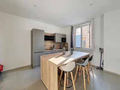 Cuisine ou kitchenette dans l'établissement Bubble for two!