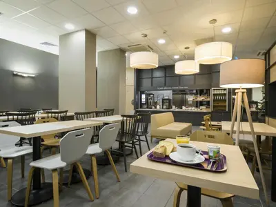 Nourriture dans l'hôtel ou à proximité