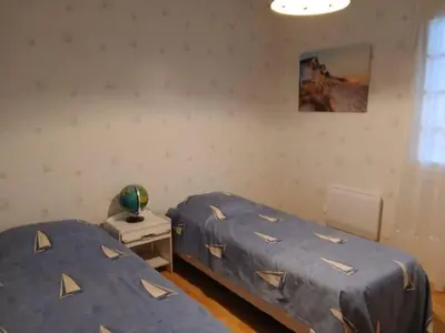 Un ou plusieurs lits dans un hébergement de l'établissement Appartement spacieux résidentiel proche de Vienne Lyon sud