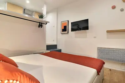 Plan de l'établissement Charming 17 m studio A cozy retreat for two in the heart of Villeurbanne