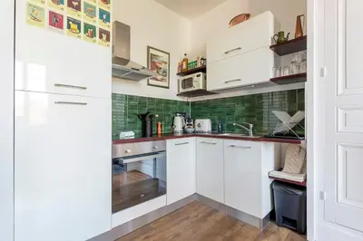 Cuisine ou kitchenette dans l'établissement Splendid T3 - Bohemian - with Cinema Room