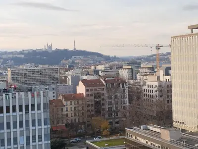 Vue générale sur Lyon ou vue de la ville depuis l'appartement