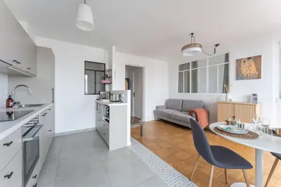 Cuisine ou kitchenette dans l'établissement Le Klimt - T1 avec vue sur Fourvière
