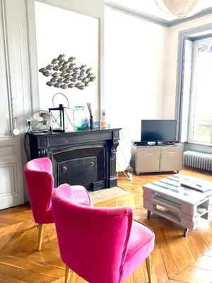 Télévision ou salle de divertissement dans l'établissement Chez Mo