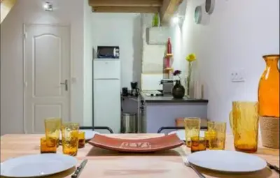 Cuisine ou kitchenette dans l'établissement Superbe duplex, 70m2 Place Bellecour