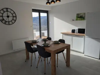 Cuisine ou kitchenette dans l'établissement Gîte du Vieux Cuvage