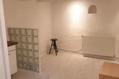 Plan de l'établissement Appartement dans maison de village