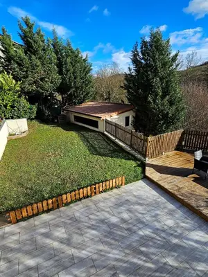 Jardin de l'établissement La parenthèse des Monts