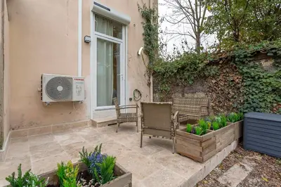 Jardin de l'établissement Lovely apartment with Garden and air conditioning