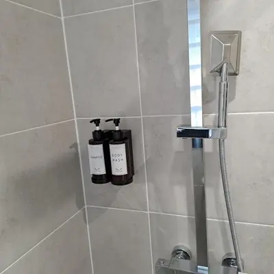 Salle de bains dans l'établissement Studio moderne proche Lyon et aéroport