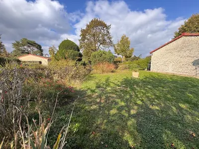 Jardin de l'établissement Villa 3 ch avec jardin dans un hameau paisible