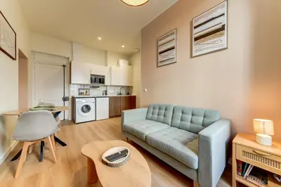 Cuisine ou kitchenette dans l'établissement L'Opaline - Appartement premium à deux pas de Lyon