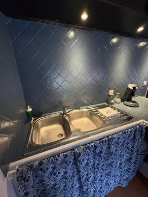 Salle de bains dans l'établissement Studio Provençal au centre-ville de Vienne
