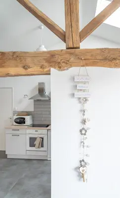 Cuisine ou kitchenette dans l'établissement Converted Stone Wine Cellar Home - Beaujolais
