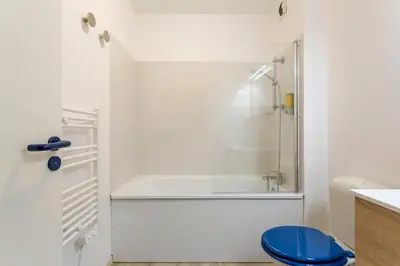 Salle de bains dans l'établissement Sunny Dream - Centre Lyon, idéal visite ou travail, Wifi, métro à 120 mètres