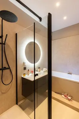 Salle de bains dans l'établissement Host Inn Velvy Suite