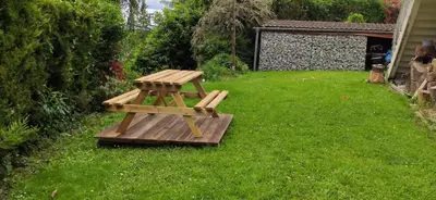 Jardin de l'établissement Spacieux logement 90 m2 chambres dans maison