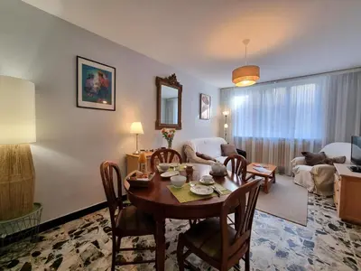 Coin salon dans l'établissement Maison de village cosy - 4 pers. - FR-1-496-386