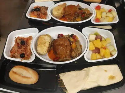 Nourriture dans l'hôtel ou à proximité