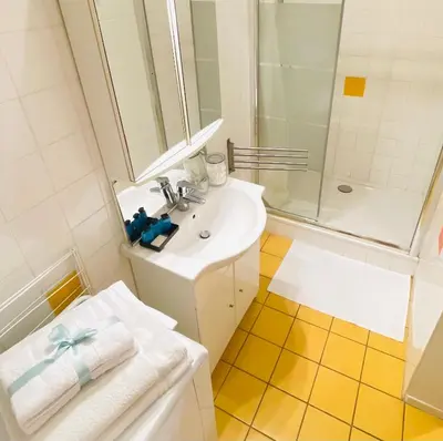 Salle de bains dans l'établissement Le Croix Rousse Jacquard