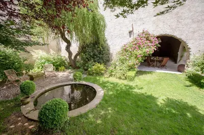 Jardin de l'établissement Le Clos Du Perret