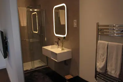 Salle de bains dans l'établissement Eclosion Château Hôtel & Restaurant