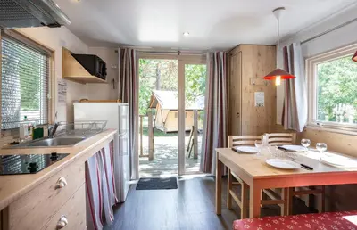 Cuisine ou kitchenette dans l'établissement CityKamp Lyon