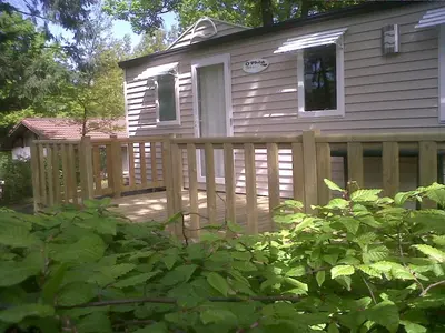 Jardin de l'établissement Camping Hurongues