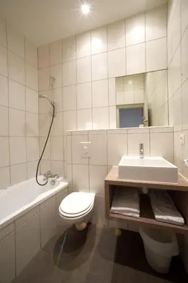 Salle de bains dans l'établissement Hotelo Lyon Charité