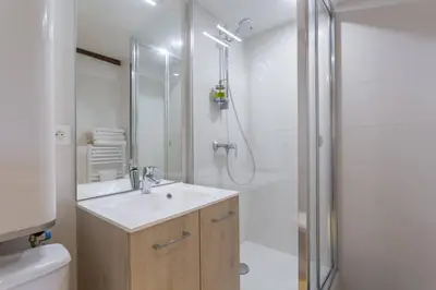 Salle de bains dans l'établissement Sur les hauteurs du Vieux Lyon