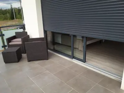 Balcon ou terrasse dans l'établissement Villa'vi Lyon Est Chambres d'Hôtes