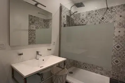Salle de bains dans l'établissement Appartement Saint Jean