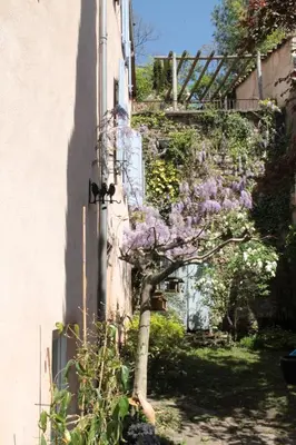 Jardin de l'établissement l'Atelier de Saint-Just