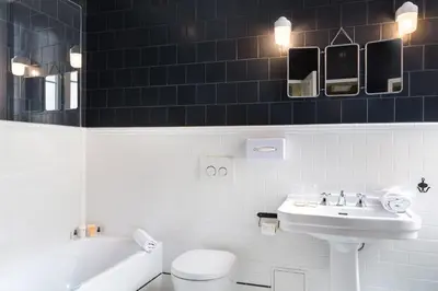 Salle de bains dans l'établissement Hôtel Silky by HappyCulture
