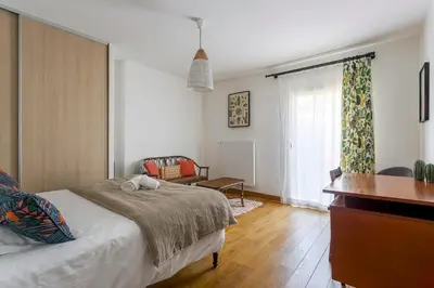 Un ou plusieurs lits dans un hébergement de l'établissement MAISON EOLE