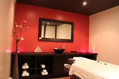 Un ou plusieurs lits dans un hébergement de l'établissement Hotel & Spa Le Pavillon