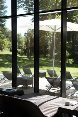Jardin de l'établissement Hotel & Spa Le Pavillon