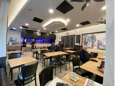 Restaurant ou autre lieu de restauration dans l'établissement Hôtel Brasserie Le Lion d'Or