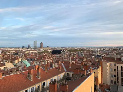 Vue générale sur Lyon ou vue de la ville depuis l'appartement