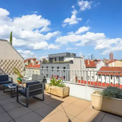 Lyon Premium - 7e Ciel Rooftop Panoramique