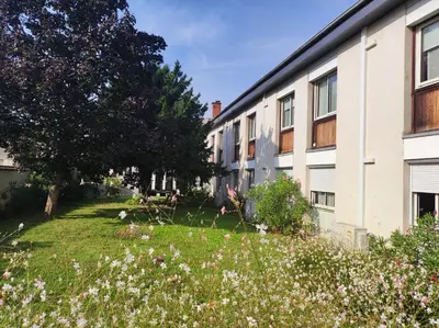Jardin de l'établissement MOODz HOTEL VIENNE
