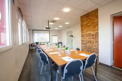 Espace de conférence ou salle de réunion dans l'établissement Best Hotel Lyon - Saint Priest