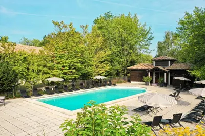 Piscine de l'établissement Domaine du Gouverneur, Hôtel, Restaurant & Golf ou située à proximité