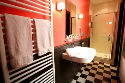 Salle de bains dans l'établissement Bayard Bellecour